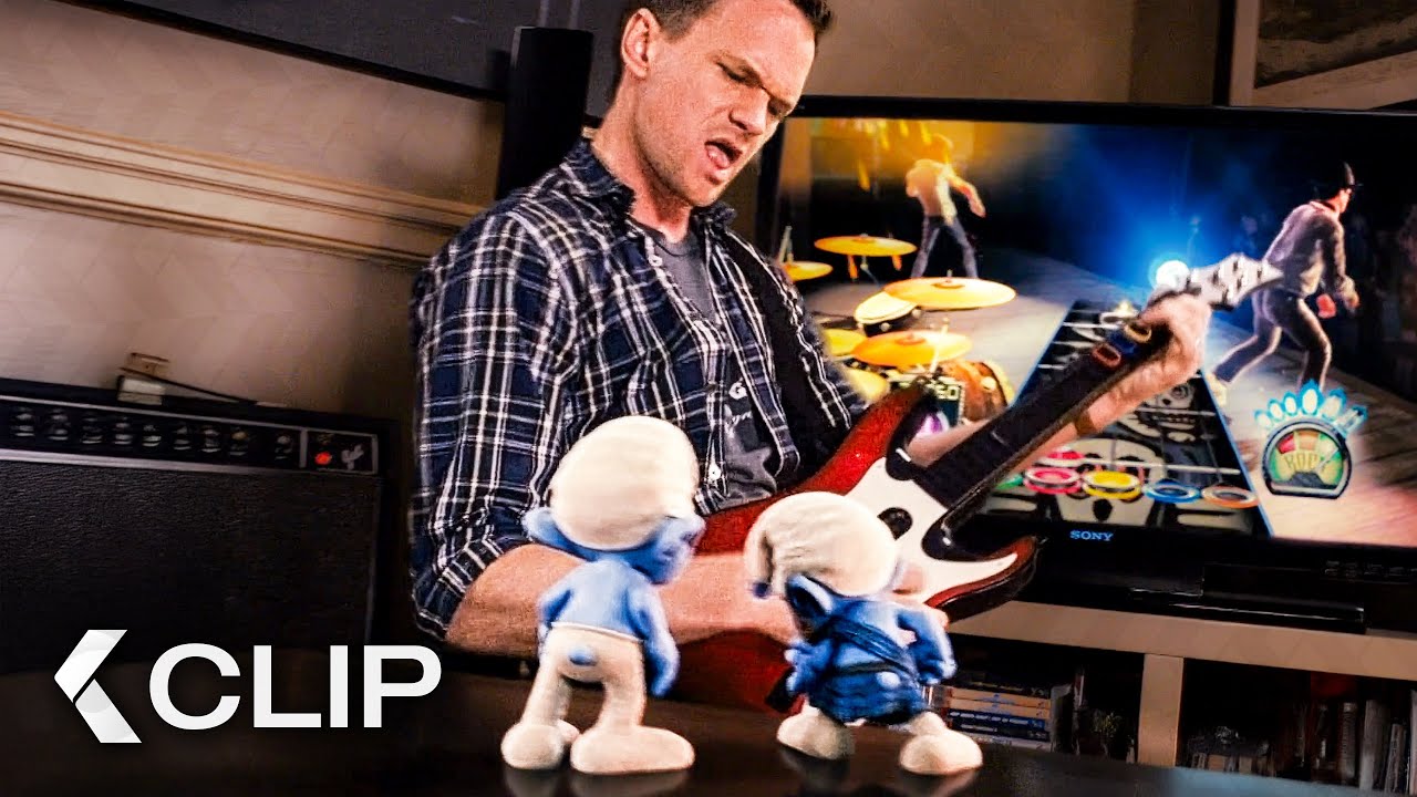 Les Schtroumpfs s'associent complètement à Guitar Hero - LES SCHTROUMPFS Clip (2011)