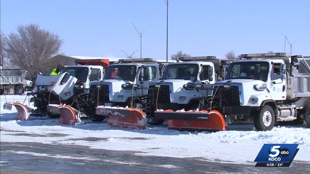 OKC crews still hard at work clearing roads after weekend snowstorm