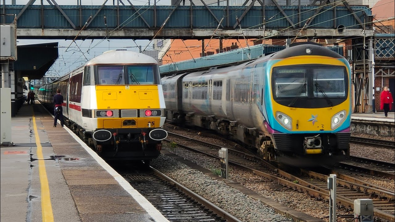 Trains at Doncaster - 10/05/2023