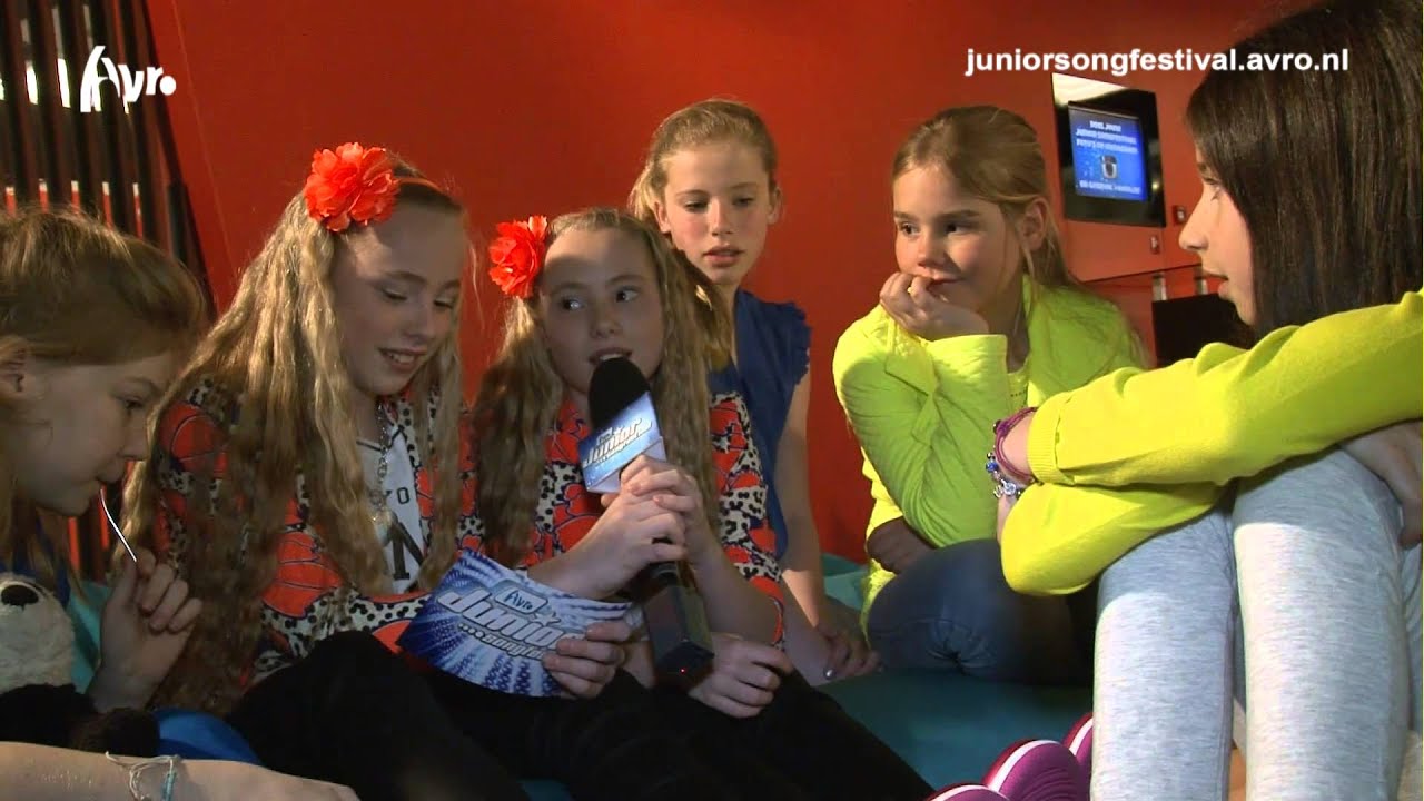 JSF-quiz met Mylène en Rosanne | Junior Songfestival 2014