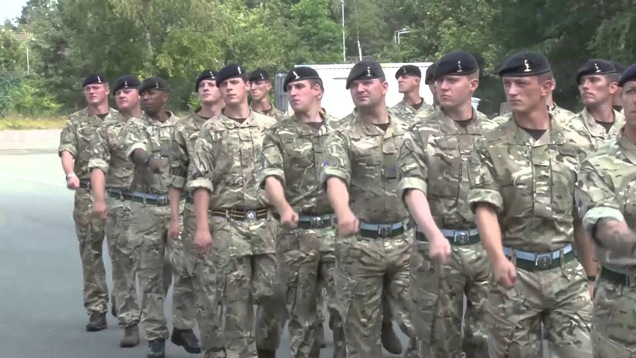 207 Signal Squadron Becomes Part of 16 Signal Regiment 29.07.14