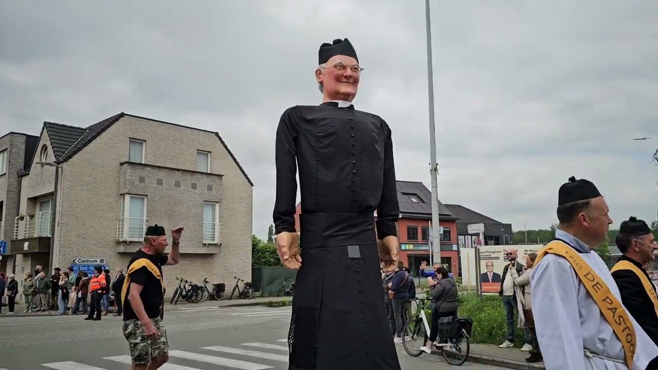 Reuzenstoet Hamme 2024