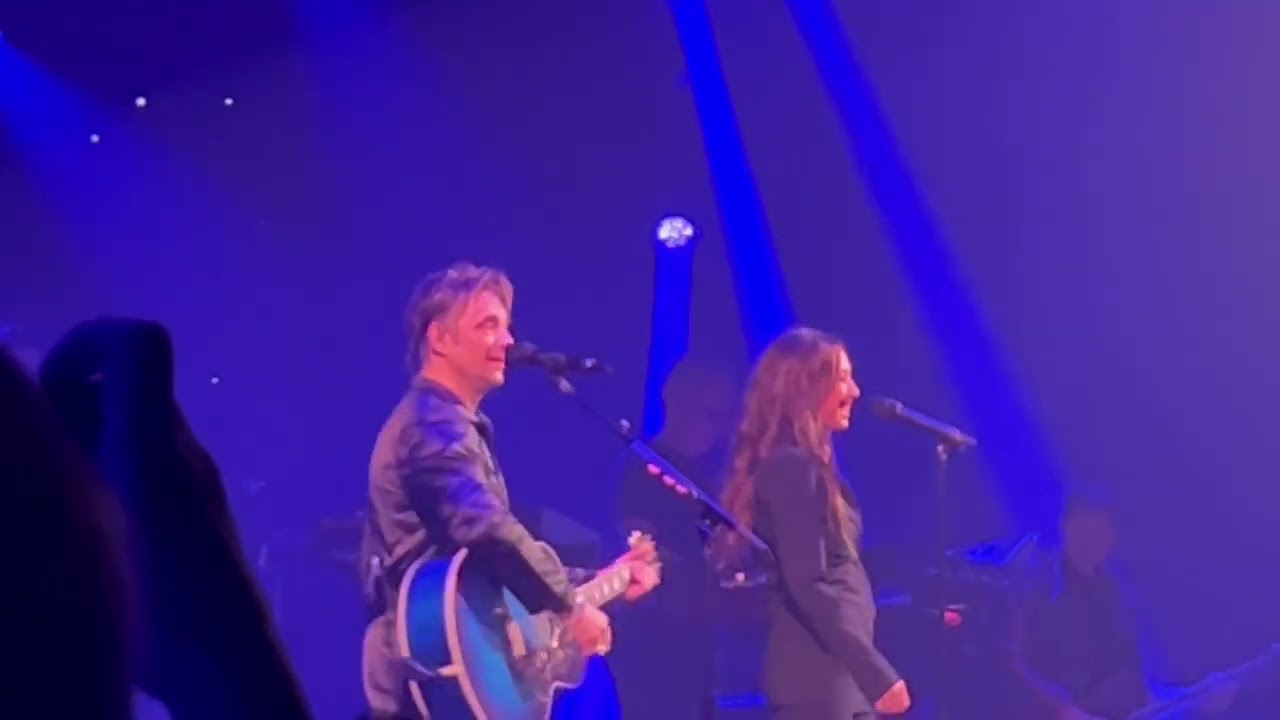 David Hallyday et Laura Smet - On se fait peur - Paris - 12/11/2024