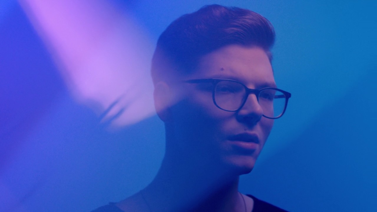 Kevin Garrett - Little Bit of You (Official Music Video)