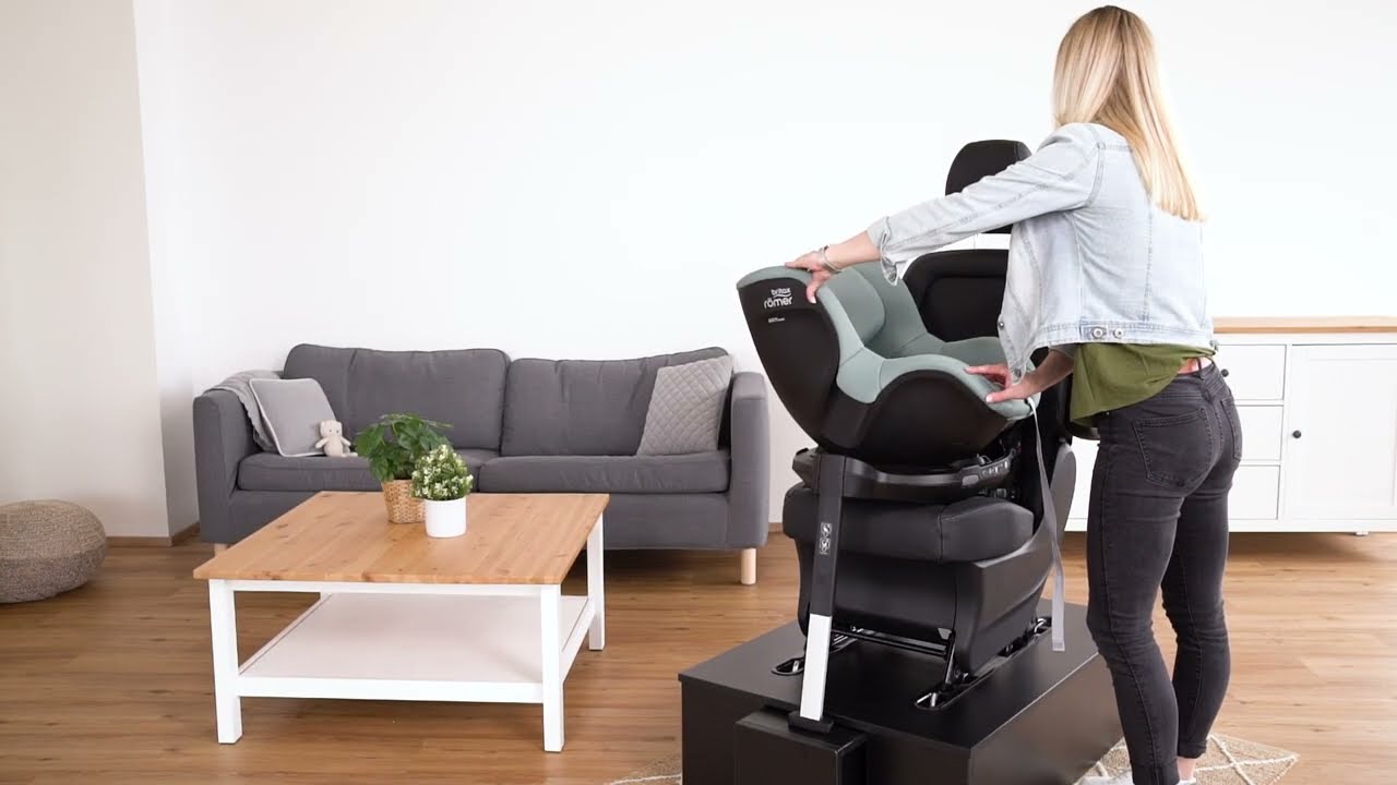 Britax R&ouml;mer DUALFIX PRO M | Installation