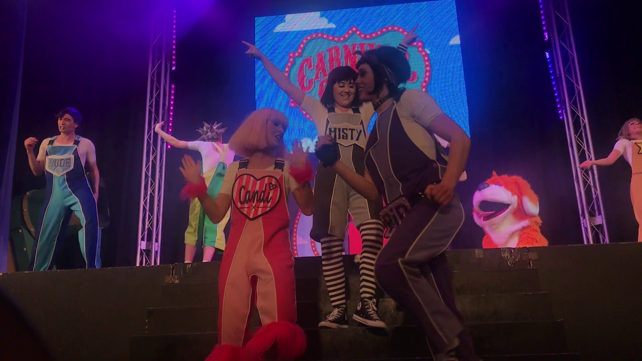 Skyline Gang Carnival Crazy 2019