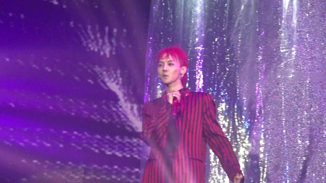 G-Dragon ACTIII MOTTE WORLD TOUR in Paris - Missing you