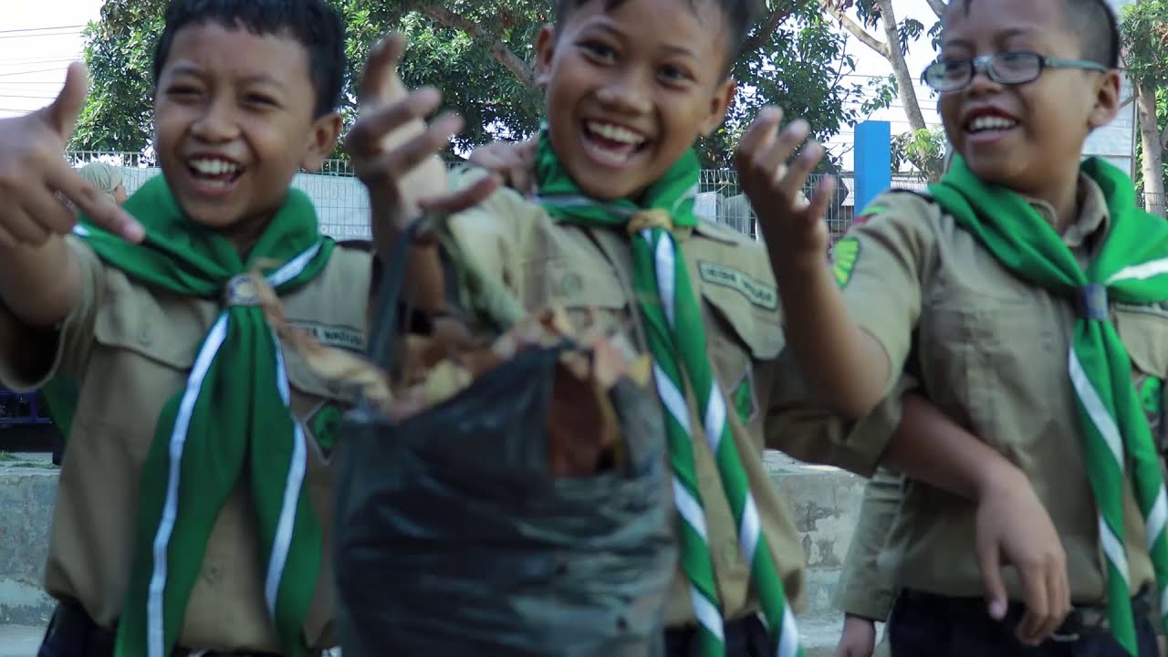 MIM 02 Pondok Modern paciran