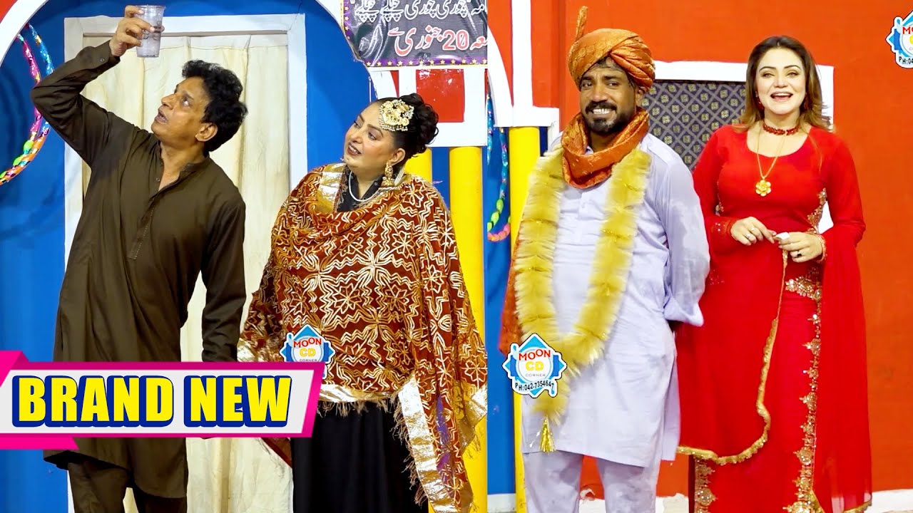 Nadeem Chitta and Feroza Ali | New Stage Drama | Chori Chori Chupke Chup | Comedy Clip 2025