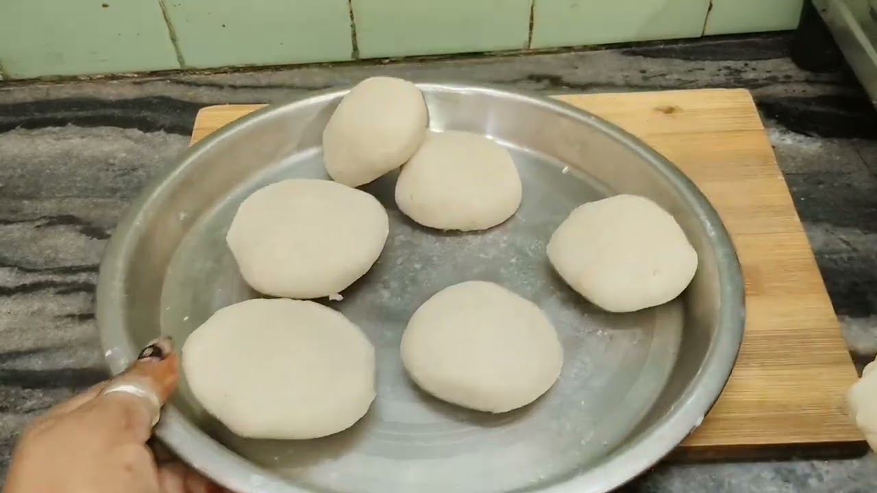 बनाते हि ख़त्म हो गई ये तो मुझे लगा कोई नही खायेगा 😃😃