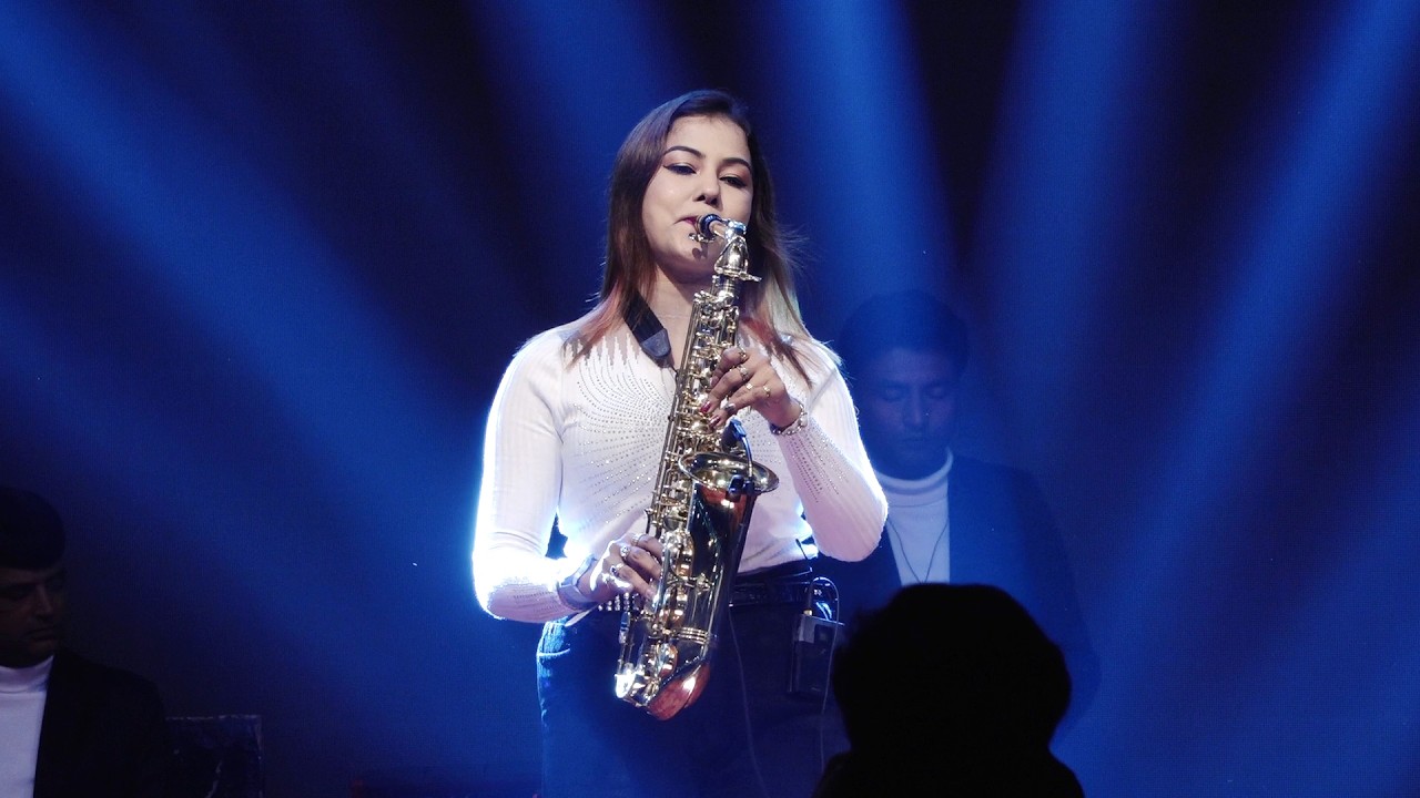 Main Hoon Don - Cover by Lipika Samanta | Are Diwano Mujhe | Saxophone Queen Lipika | Bikash Studio