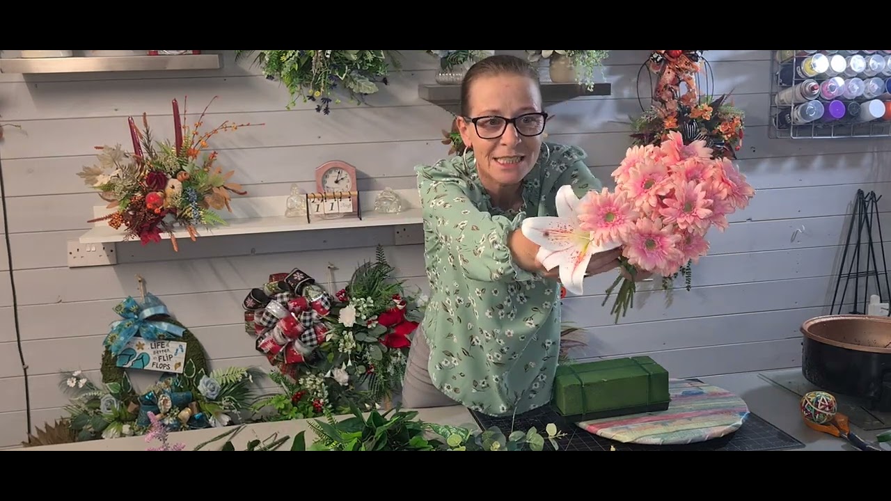 The Flower Patch 🌼 Small Artificial Coffin Spray. Tutorial