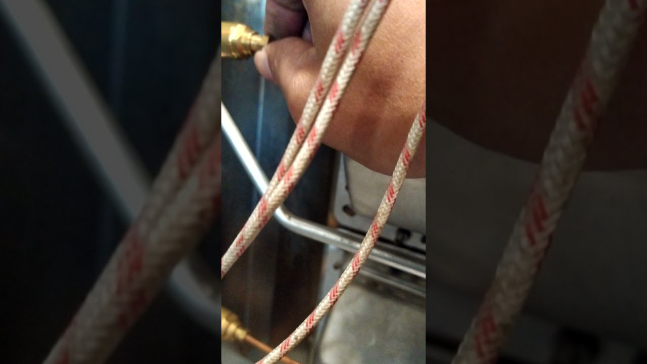 Technician Berto - How to install heating element of gas shawarma machine part 2.