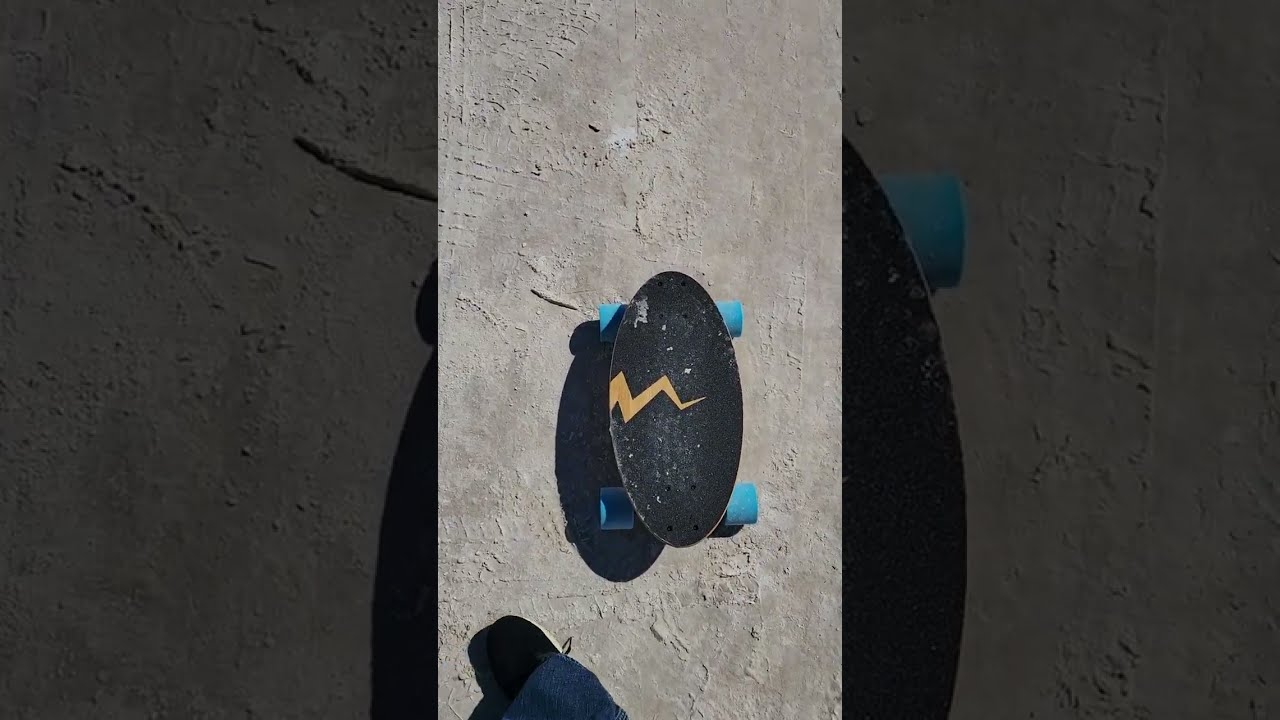 Riding The Eggboard - Mini Longboard For The First Time #MyBloopers