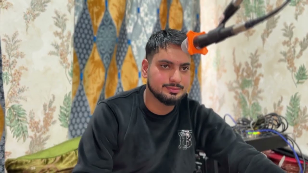 Brem Dith Saki 💔🥺| New Kashmiri Viral Sad Song || By Singer Abid ☎️9596092448