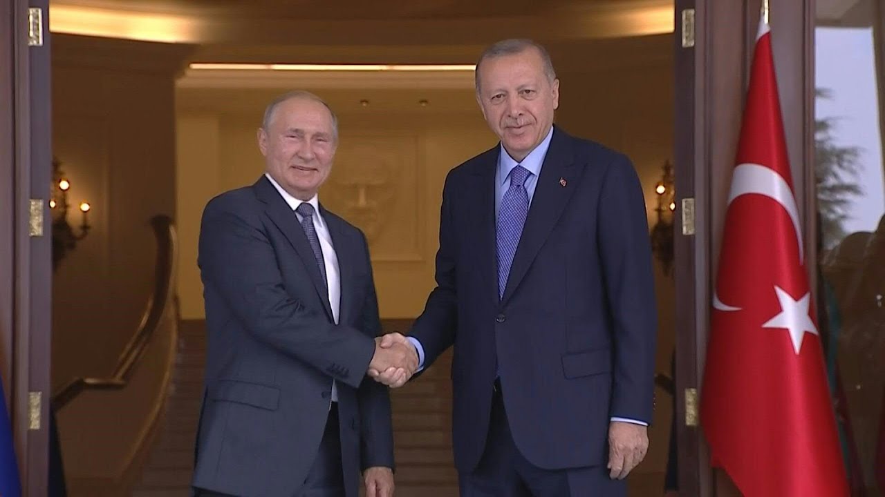 Turkish President Erdogan welcomes Putin for Syria summit | AFP