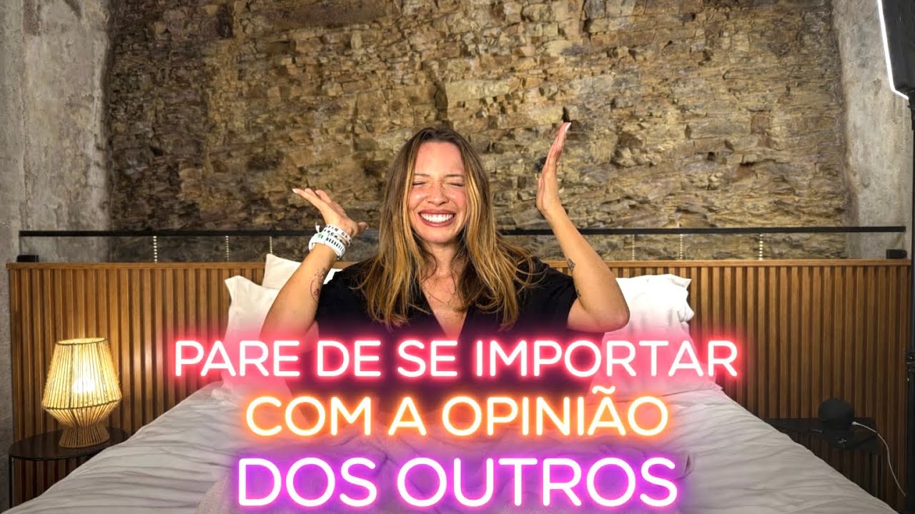 Taciele Alcolea está ao vivo!