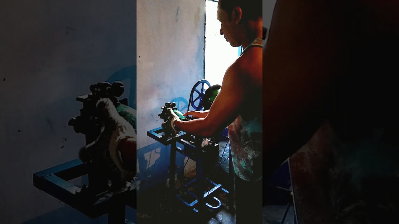 Máquina elétrica para desfiar garrafa pet