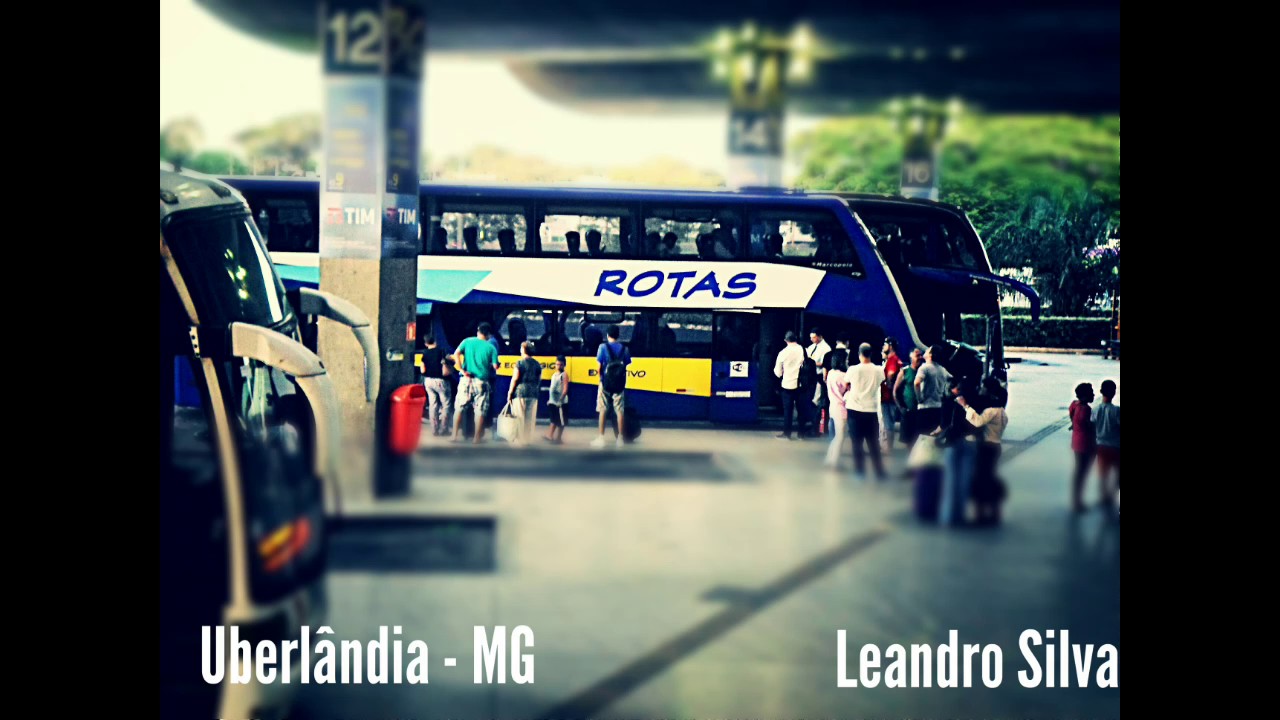 &Ocirc;nibus da via&ccedil;&atilde;o Rotas do Tri&acirc;ngulo