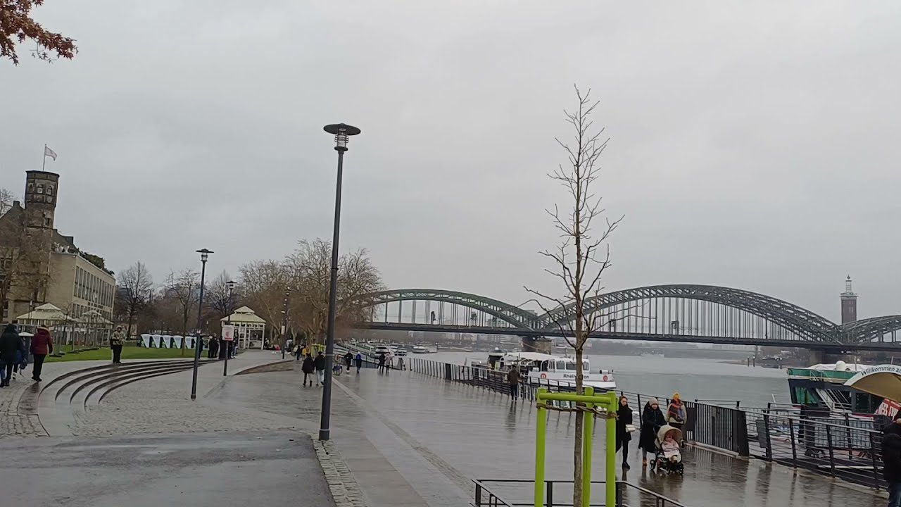 Rhein bei Köln Altstadt 01.01.2026