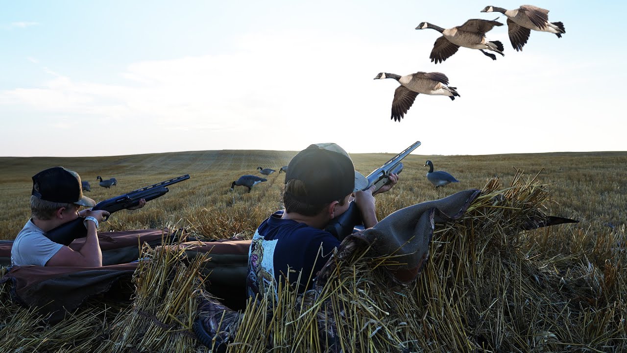 Crazy Early Season Goose Hunt!
