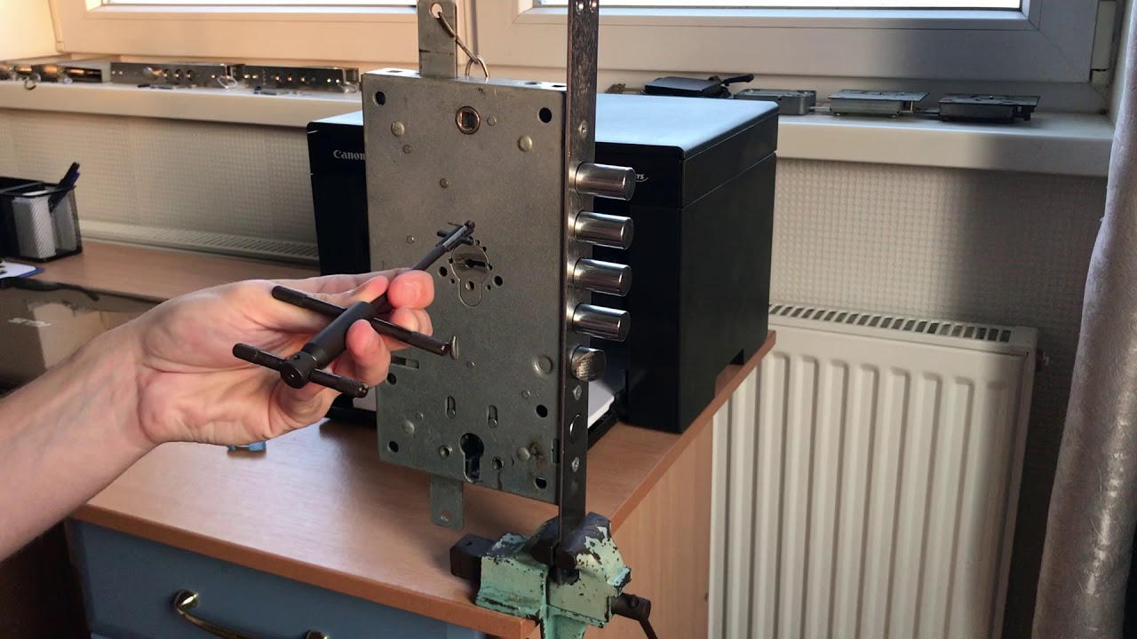 Вскрытие замка Securemme 6+6 с помощью отмычки Хобса - ЦЕНА 250$.