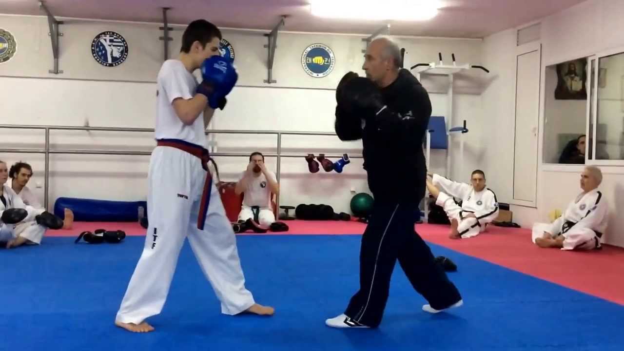 Master Vasilis Alexandris - ITF Taekwon-do pad work class