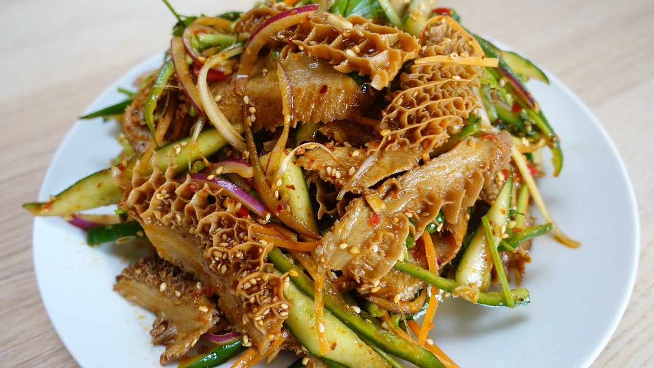 凉拌牛肚，最美下酒菜，太好吃啦，一斤牛肚两个人不够吃，家里招待客人必备