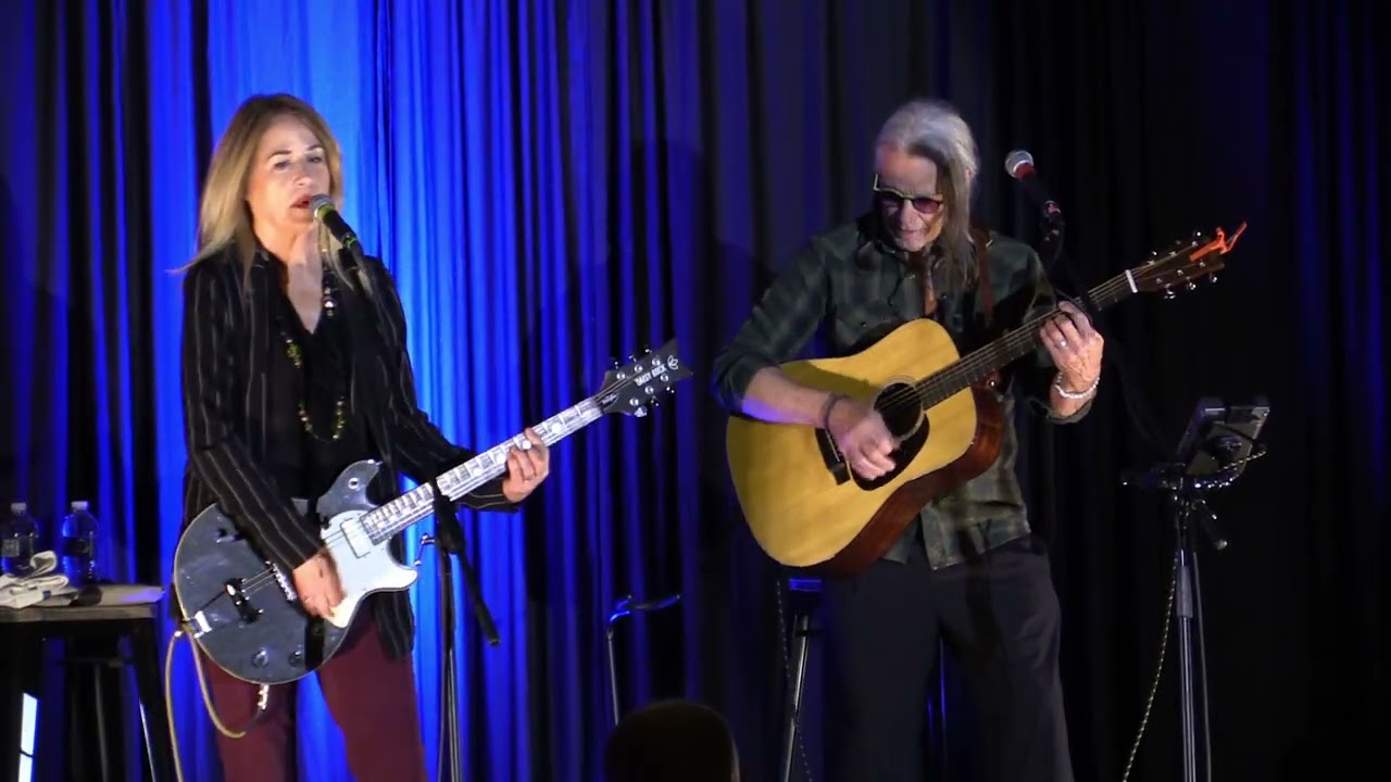 Bangles &ndash; In a Different Light (Wykonali Vicki Peterson i John Cowsill)