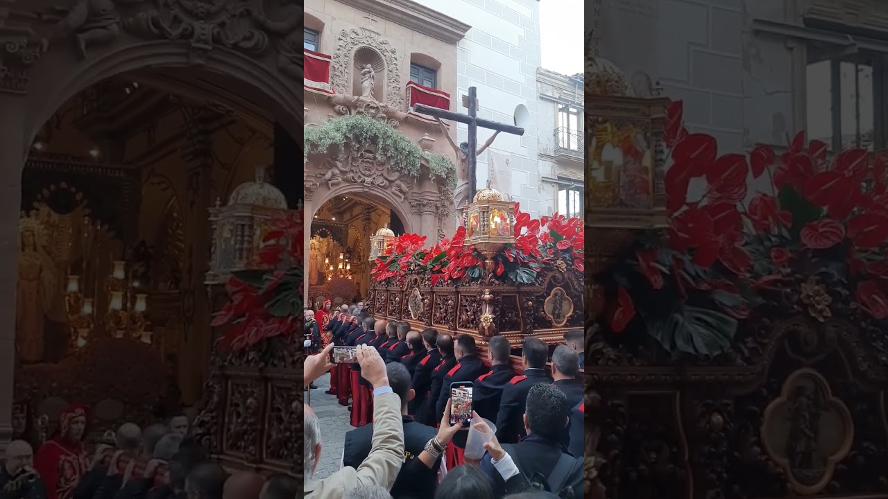 Encuentro Cristo de la Sangre con la Virgen de la Amargura 2024