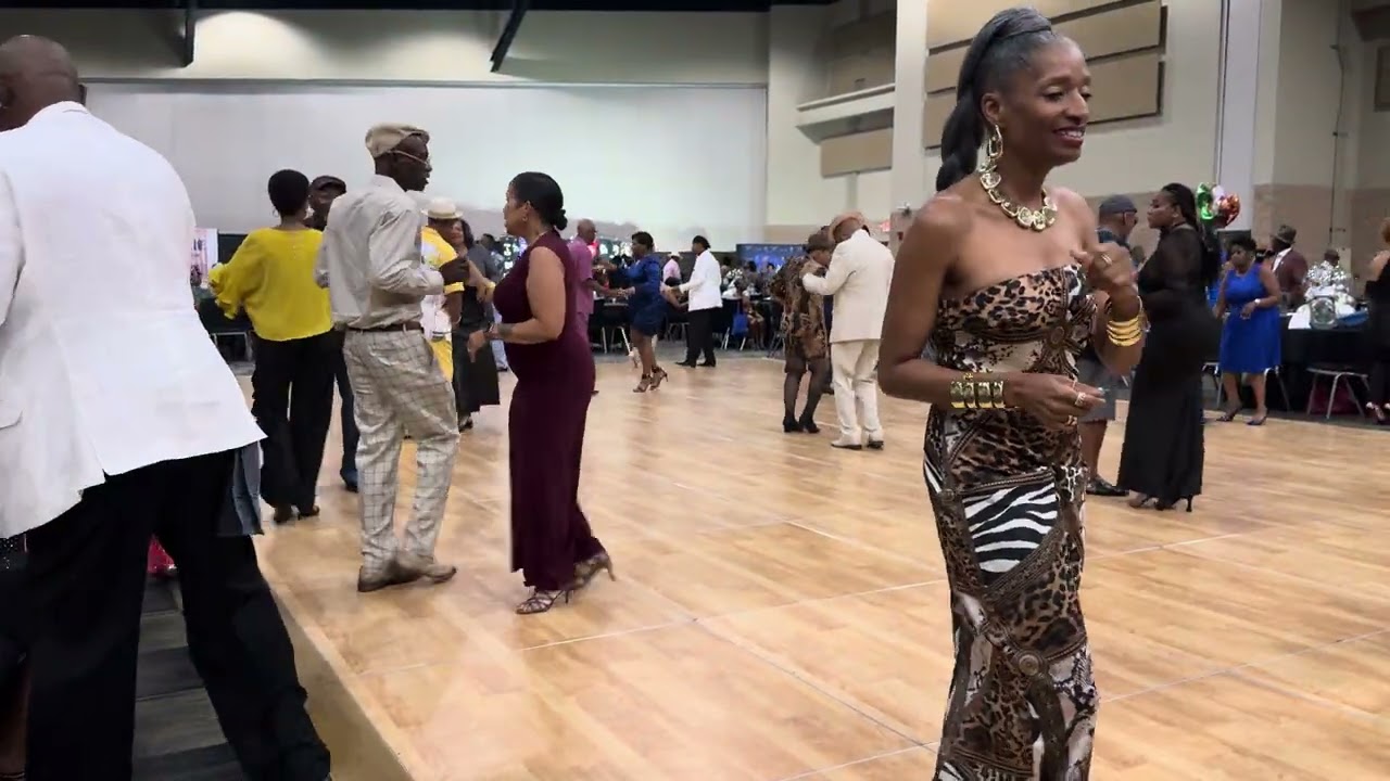 🥰❤️💃🏾🙏🏾👸🏾🕺🏾 Friday night Tinley Park pre-world largest👸🏾🙏🏾💃🏾❤️🥰🕺🏾