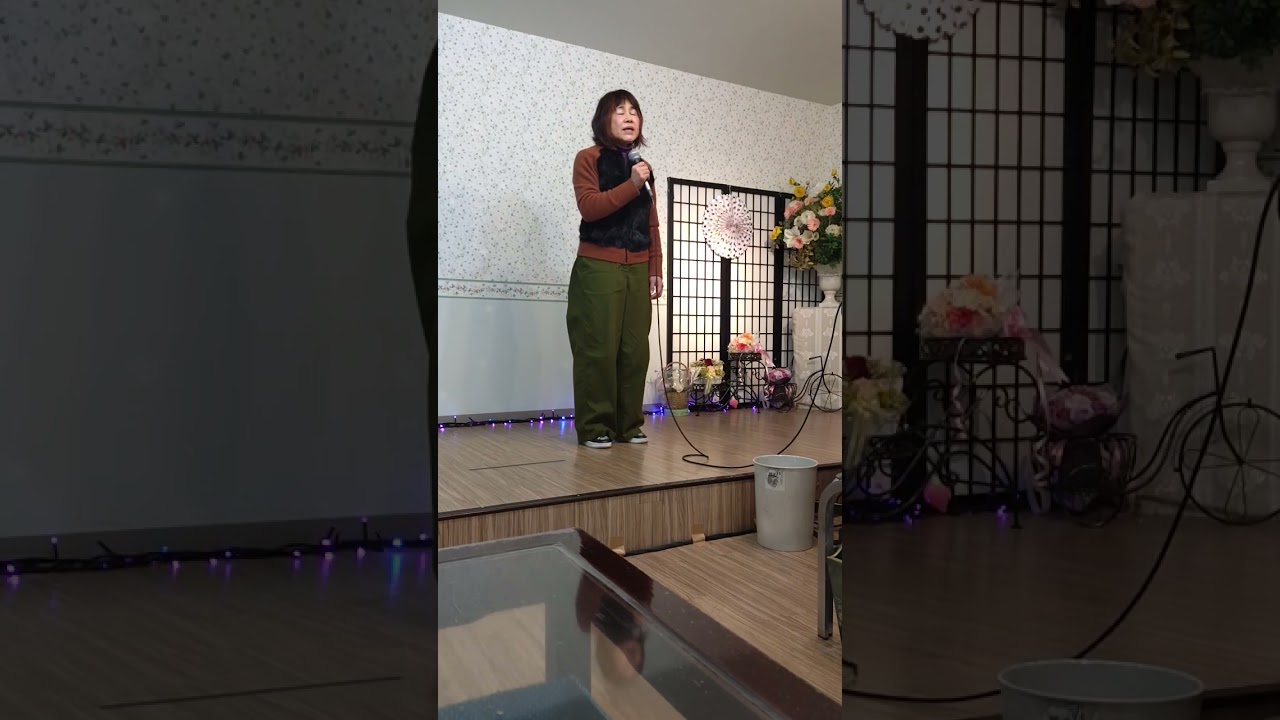 「瀧の恋歌」岩本公水さんの曲をかよちゃんが歌いました。