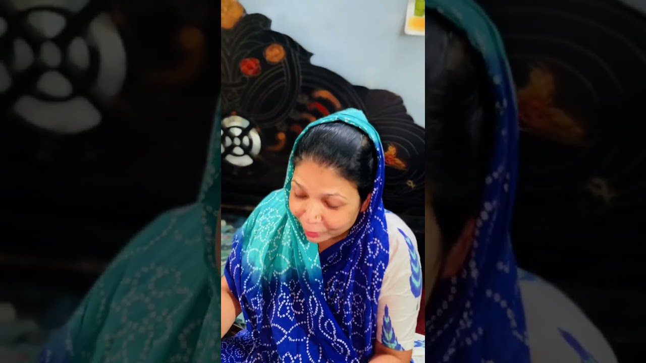 আম্মায় বাজার করি আনছন। 