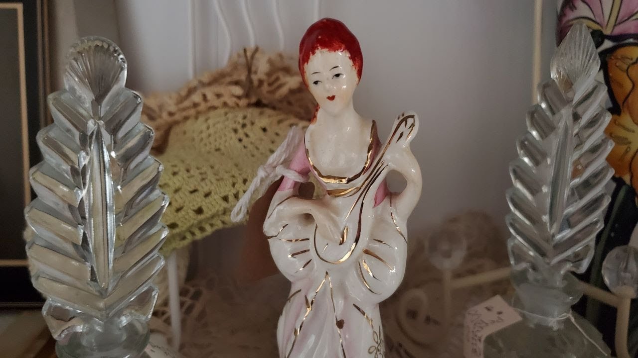 Home Decor Booth TOUR | Shabby Cottage Vintage Decorating Inspiration |