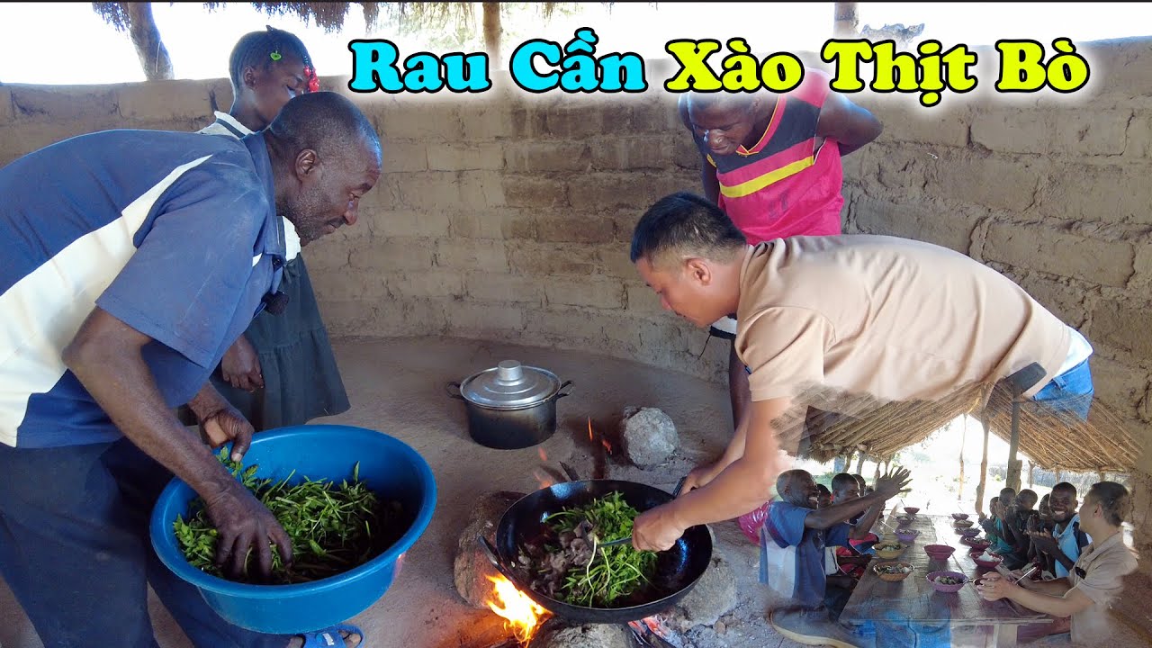 Ngon Hơn Cả Thịt Anh Ạ ! Người Dân Ăn Hết Sạch Với Món Rau Cần Xào Thịt Bò