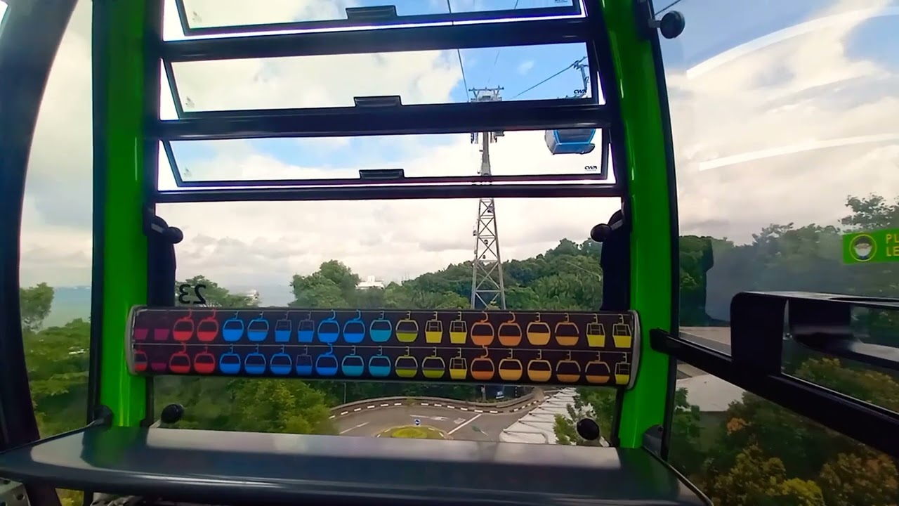 Singapore Cable Car (Sentosa Line): Merlion to Fort Siloso.