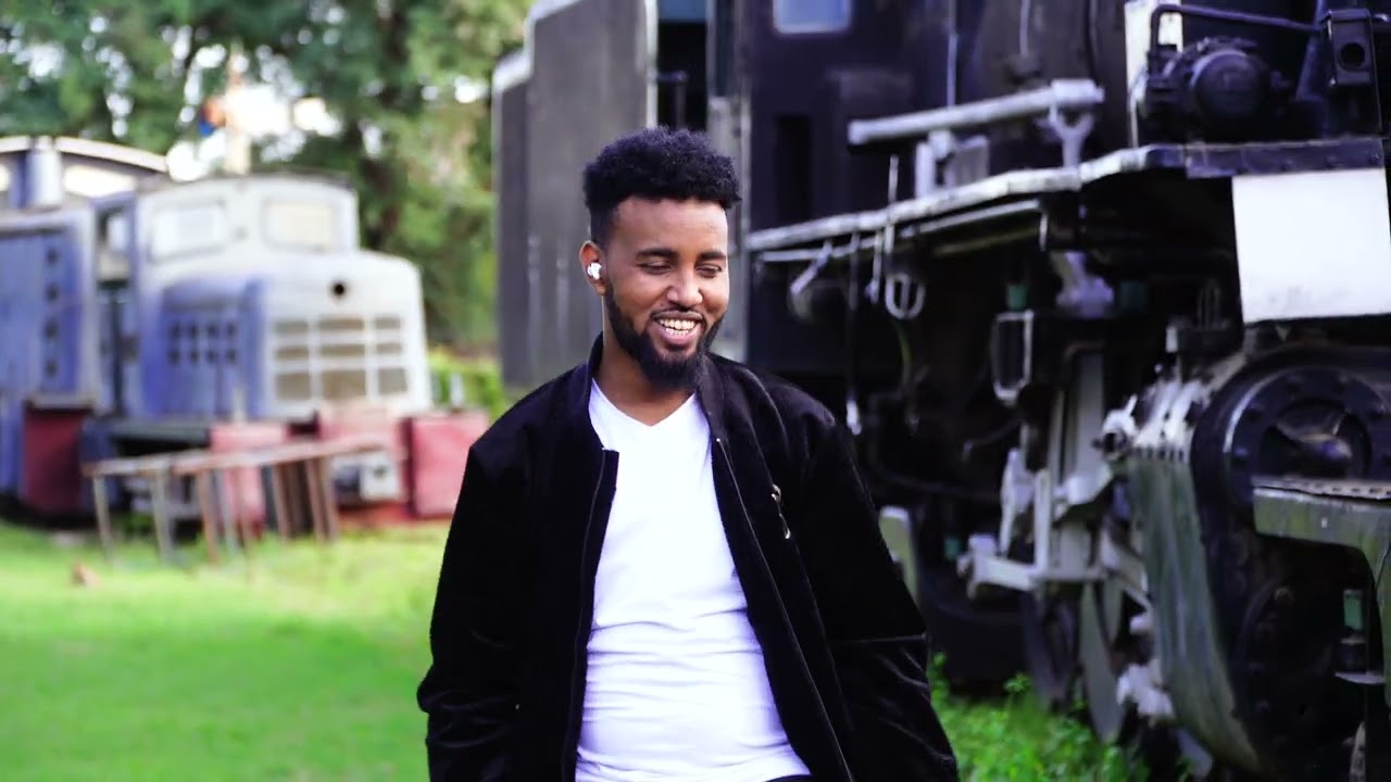 MOHAMED KADHERI ( KUN HAWEEN ) NEW OFICIAL VIDEO 2024