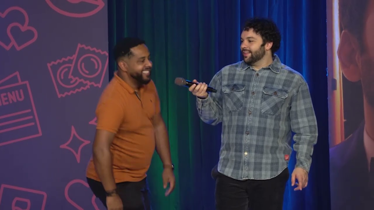 SHOW COMPLETO EM BRAS&Iacute;LIA! RAPHAEL GHANEM BATE PAPO COM SOLTEIRAS, SOLTEIROS E CASAIS!