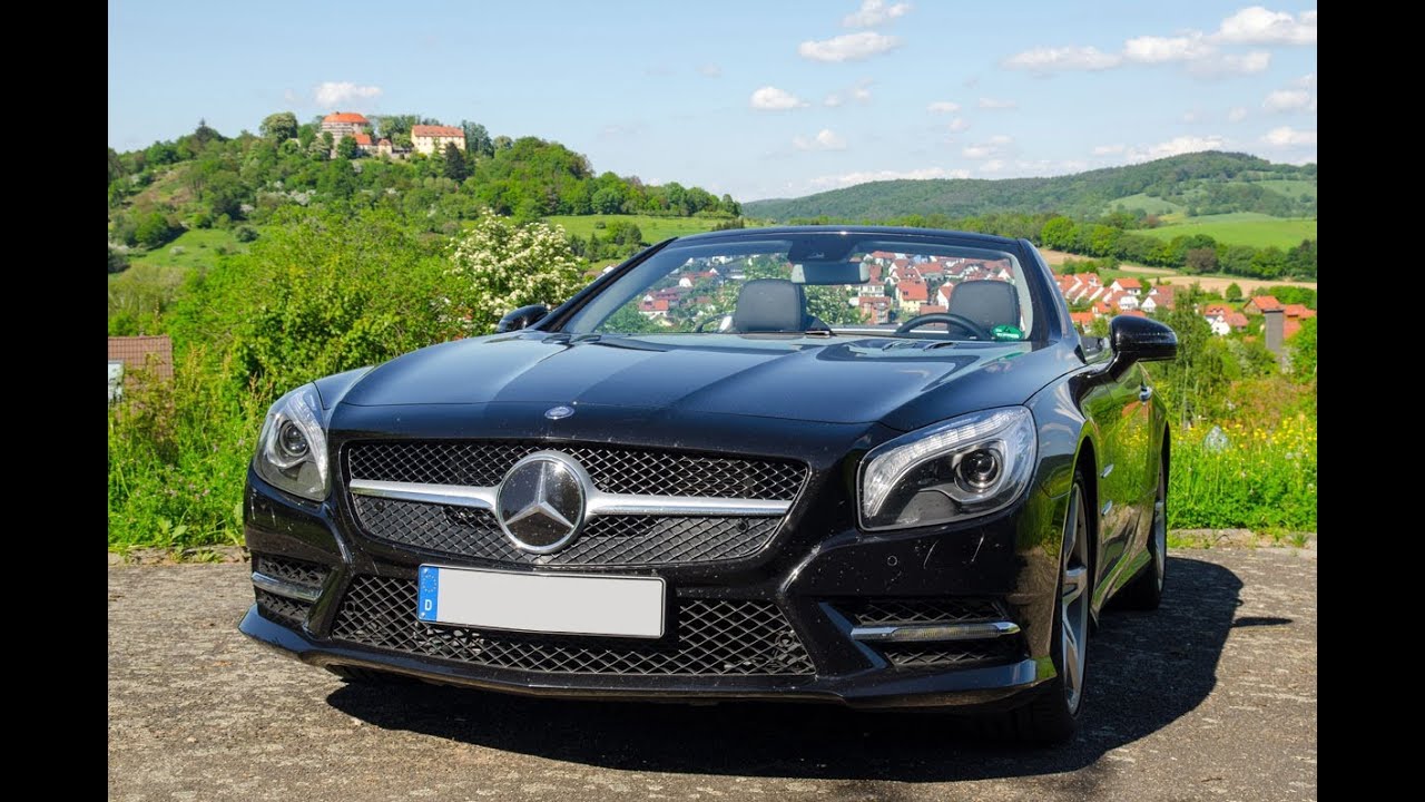 Mercedes SL 500 - Startup, Revving, hard Accelerations and Flybys Full HD