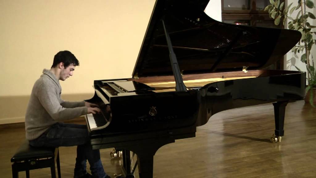 04 George Todica plays Enescu   Bourr&eacute;e op  10