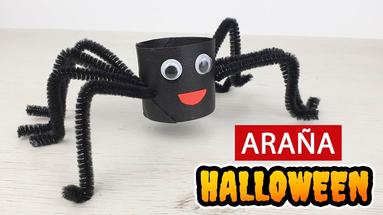 🕷 Araña para Halloween con rollo de papel higiénico ¡Fácil!