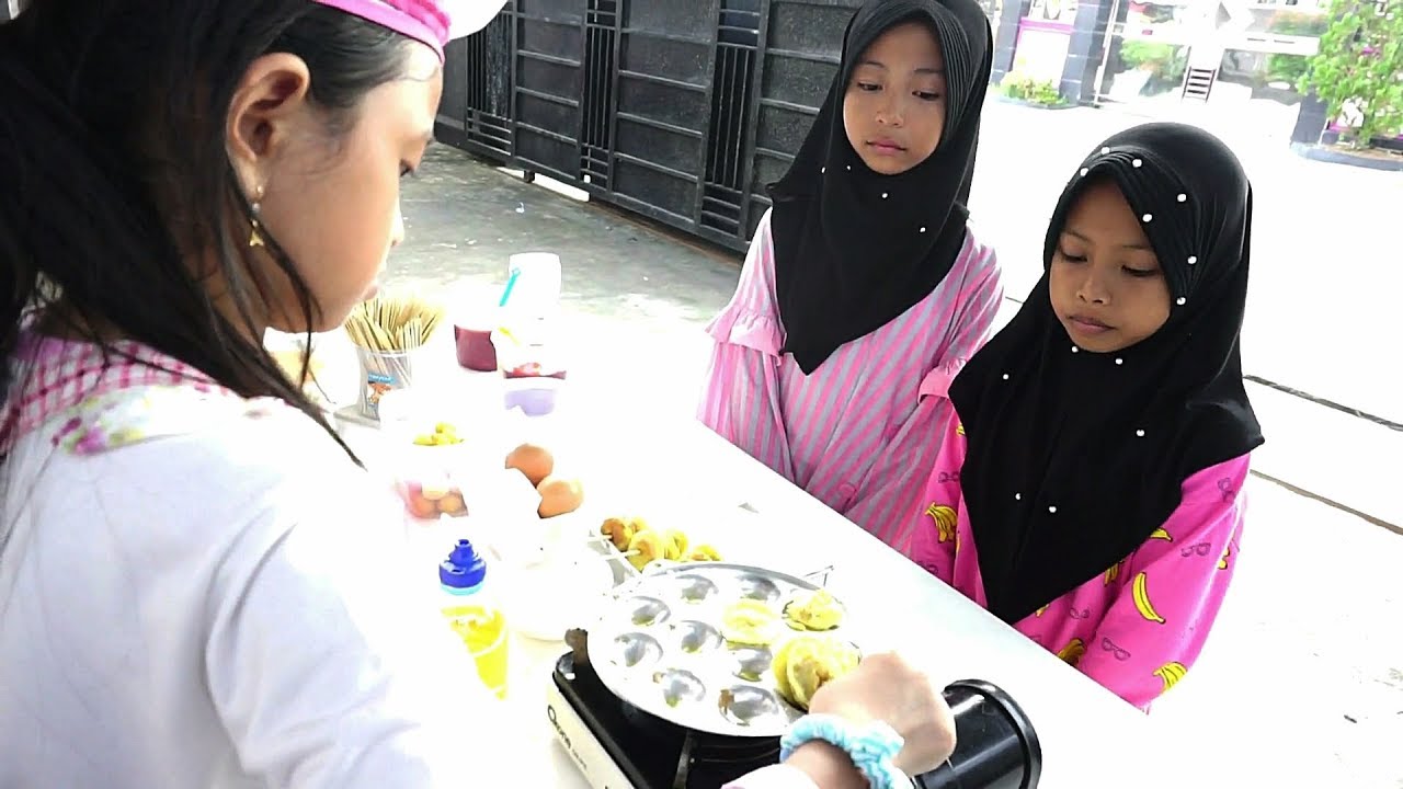What If Jessica Jenica Jadi Penjual Pentol Goreng Telur 💖 Serunya jualan kali ini !!! jajanan
