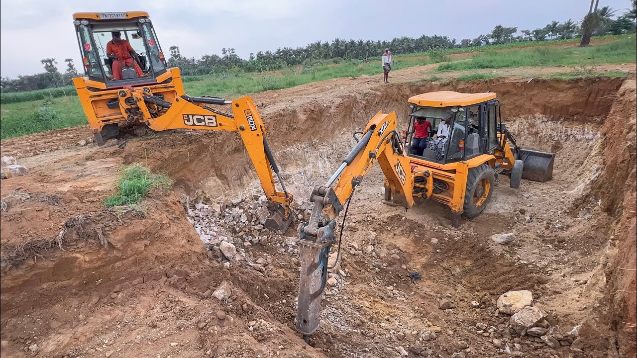 JCB 3DX 2nd Step Breaking Water tank Another JCB Loading Mud in Tractors for Build New Road | Jcb