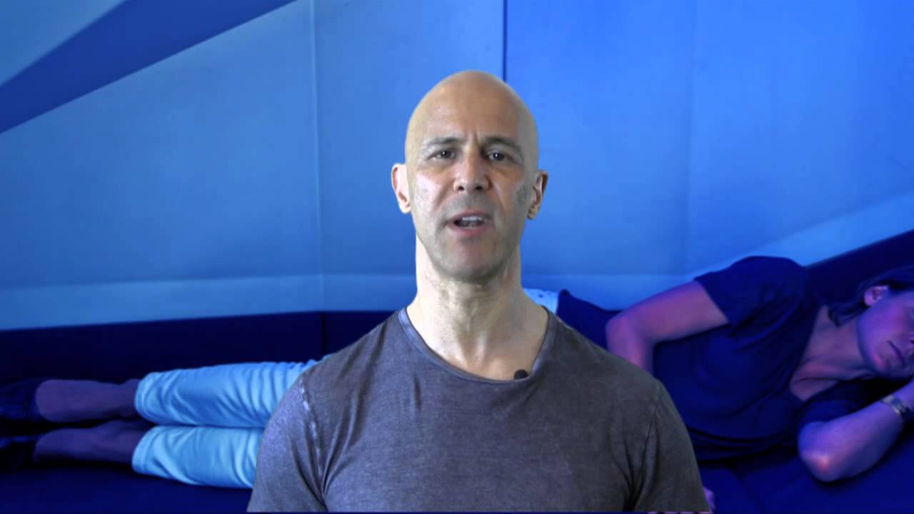 Health Benefits of Power Naps / Dr Mandell