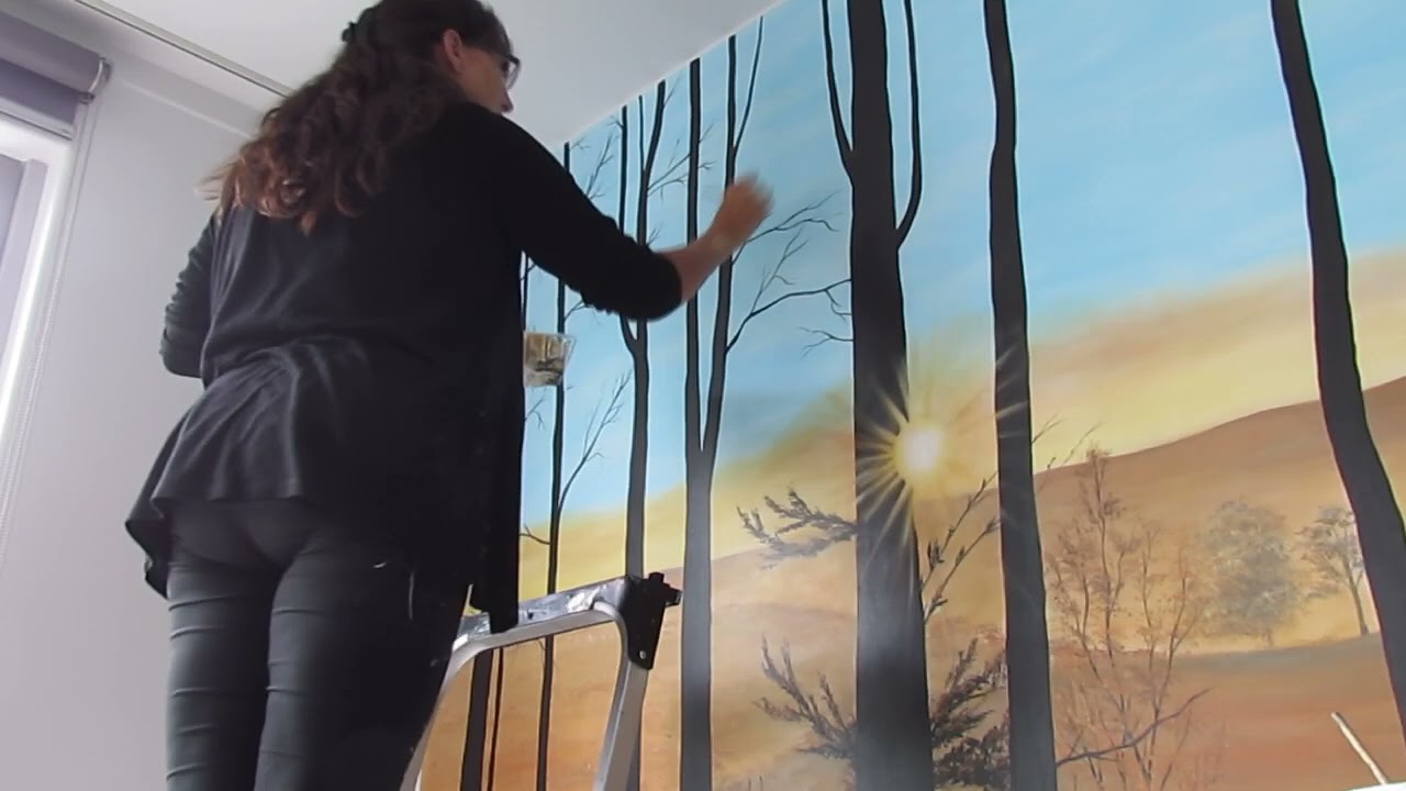 Muurschildering bos, zonsondergang, woonkamer - Tanja Papez Muurschilderingen