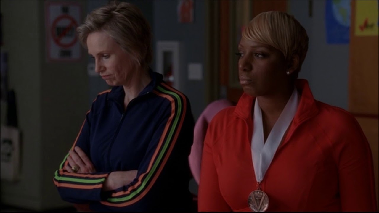 Glee - Beiste Tells The Girls The Truth About Cooter Hiting Her 3x18