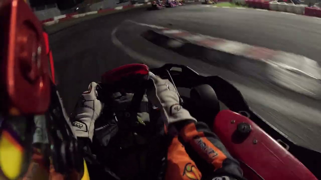 Naskart com o melhor kart (ง ͠° ͟ل͜ ͡°)ง