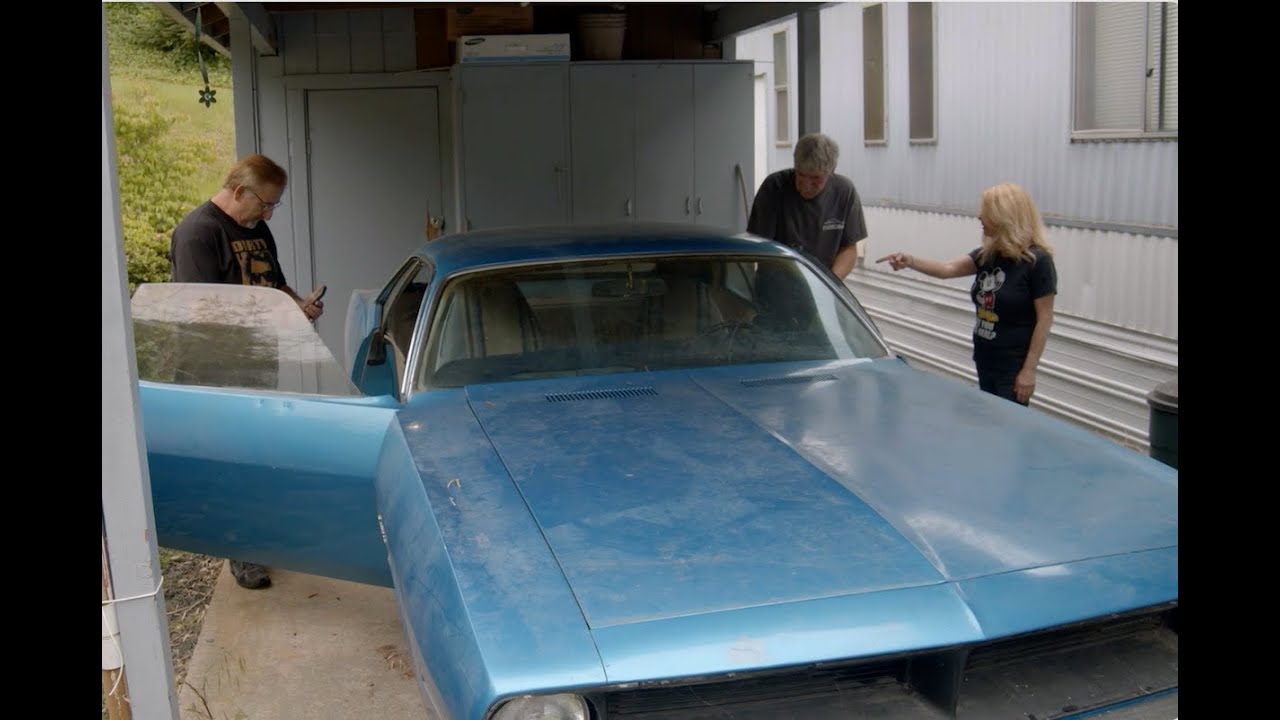 THE CARPORT CUDA FIND OF THE DECADE!