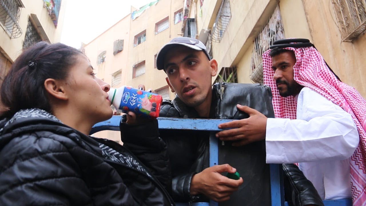 مول طريبورطور: يأخد مع سعودي الفتاة ويأخد شرفها😢 ..(يستحق المشاهدة)