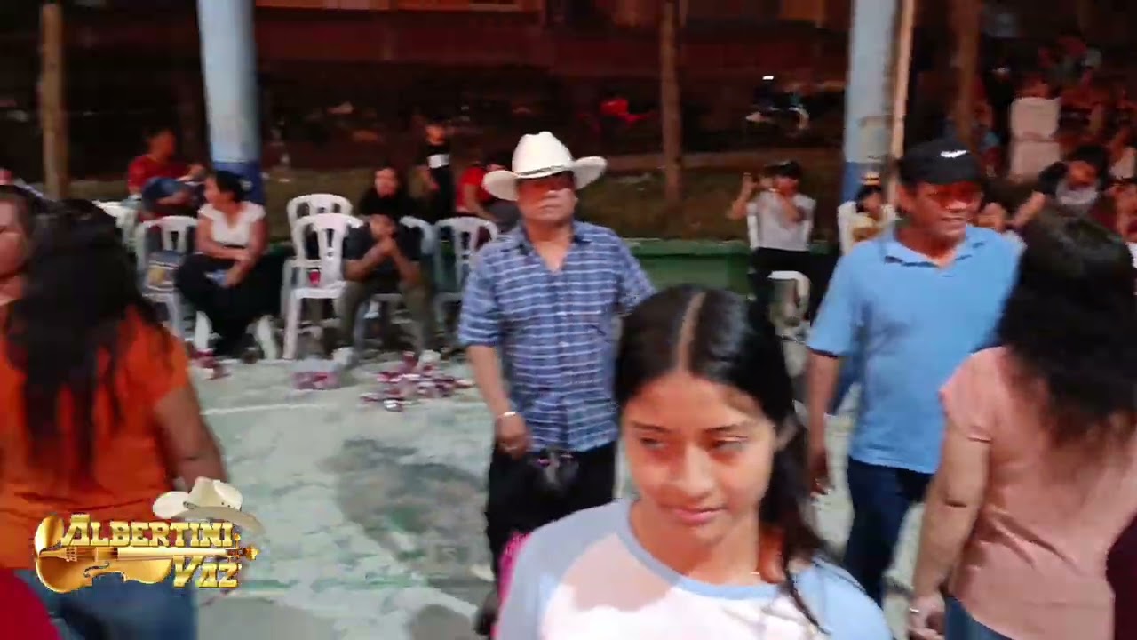TRIO LOS SULTANES DE HIDALGO: El perdiguero desde Adolfo Ruiz Cortines Coxquihui Ver.